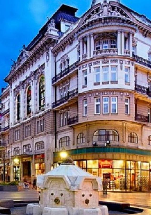 Top Spot Apartment Belgrad Exteriör bild